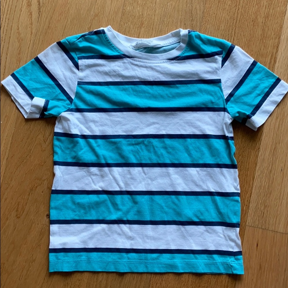 H&M boys top. Size 4y